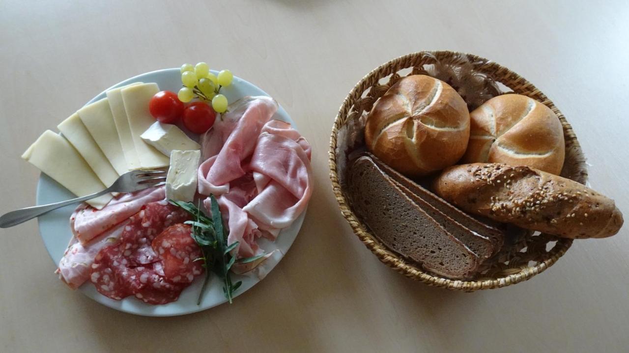 Ferienhaus Enzi Weissbriach Esterno foto
