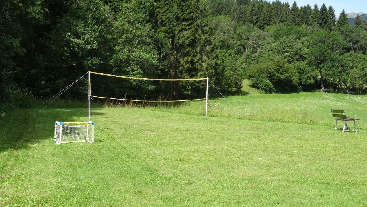 Ferienhaus Enzi Weissbriach Esterno foto