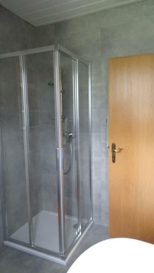 Ferienhaus Enzi Weissbriach Esterno foto