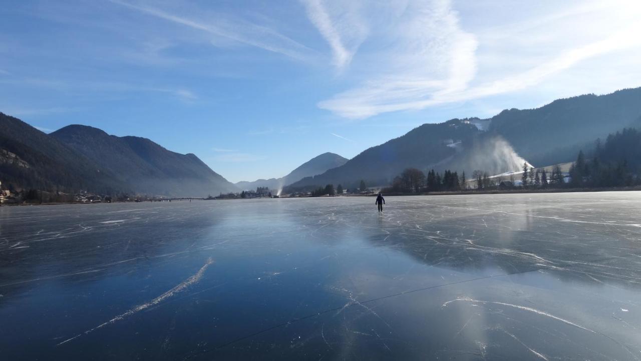 Ferienhaus Enzi Weissbriach Esterno foto